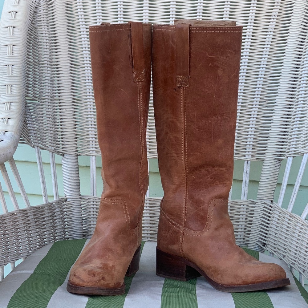 Ladies "Riding" Boot Size 8
